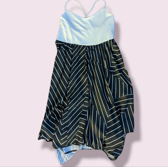 Gap Midi Dress Black and white striped flowy sz L - Picture 2 of 5